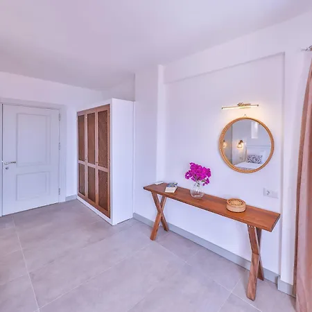 فيلة Melissa Peninsula كاس